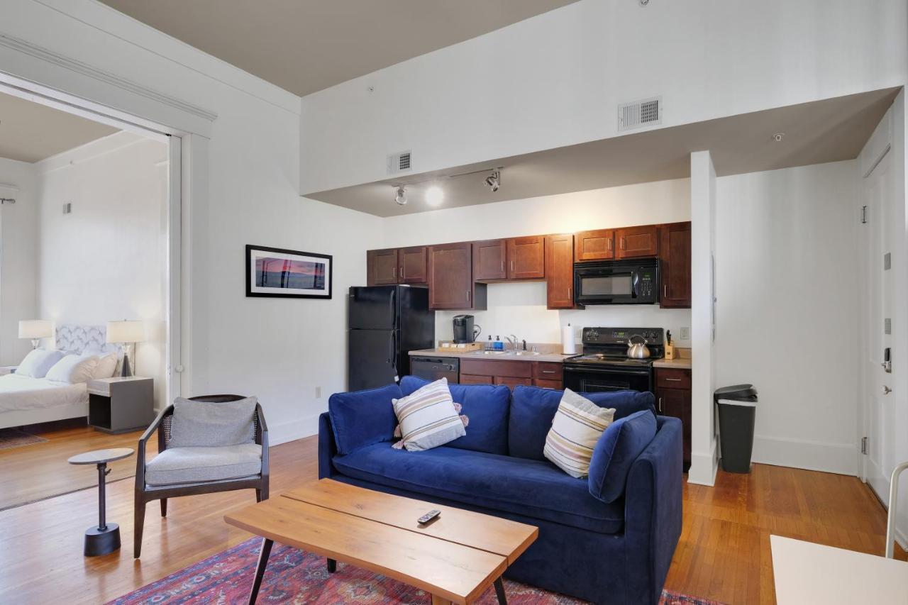 Apartment With King Bed In Downtown Λούισβιλ Εξωτερικό φωτογραφία